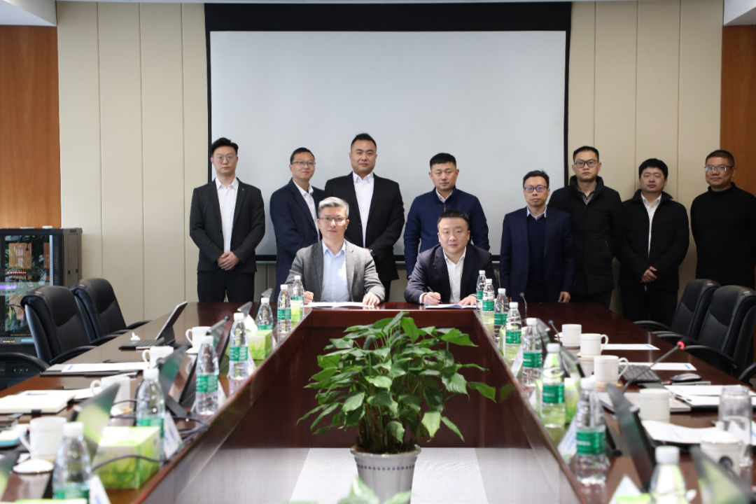 ǩԼÒÇʽÏÖ³¡.jpg ǩԼÒÇʽÏÖ³¡.jpg