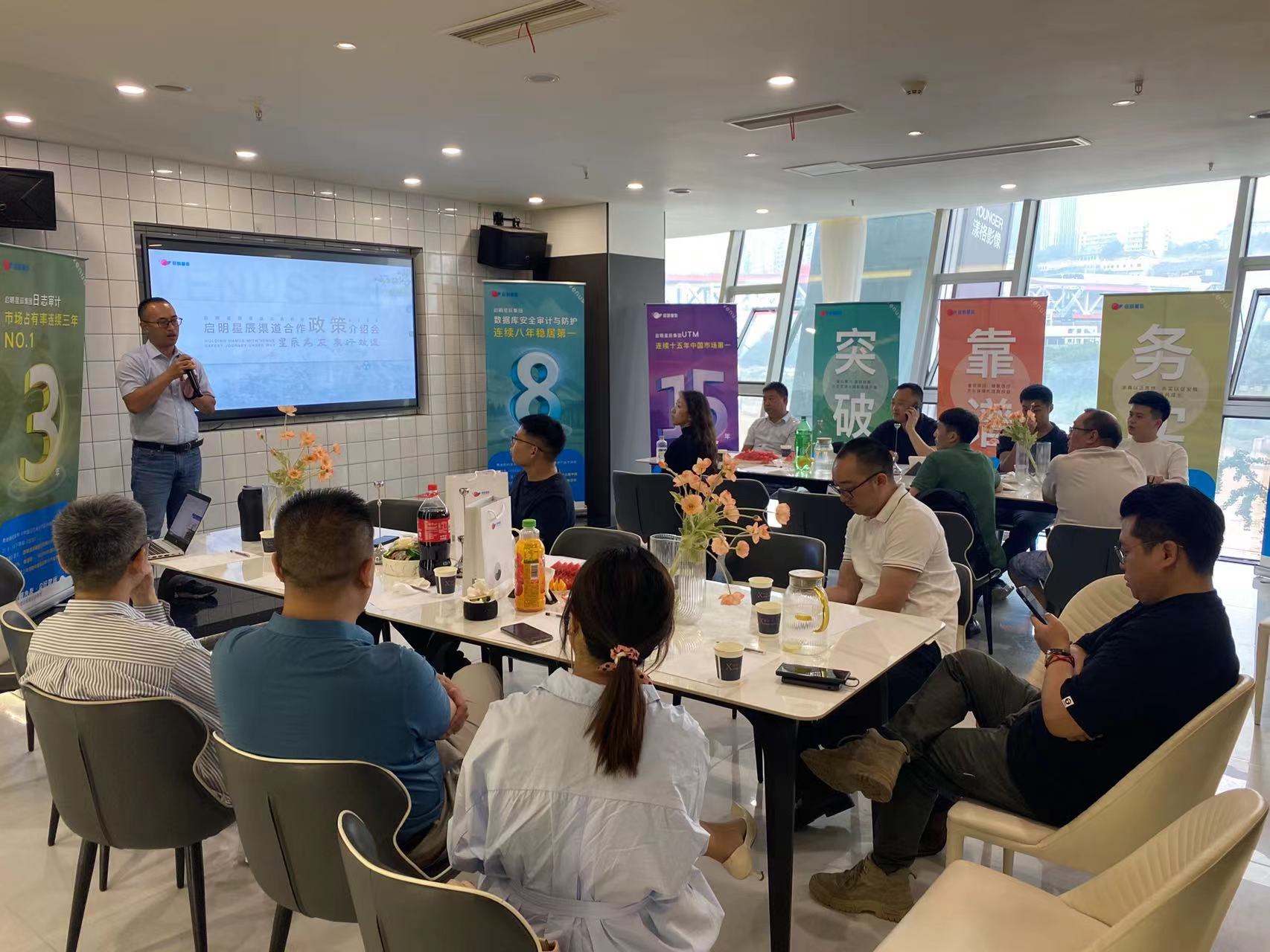 �Ϲ�NG����(�й�)�ٷ���վ